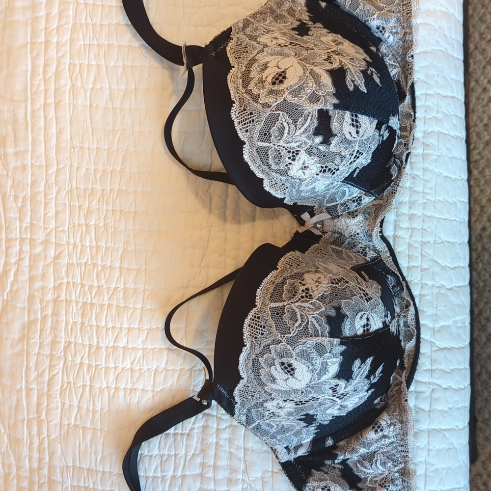 Victoria Secret Bra